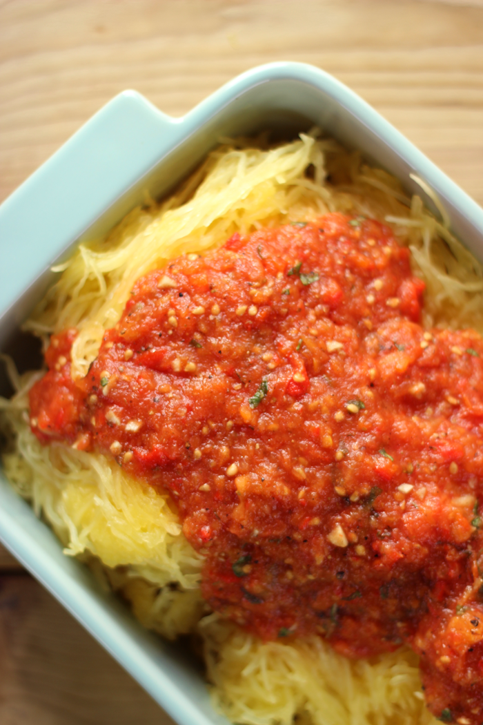 A roasted red pepper and tomato marinara pasta sauce recipe. 