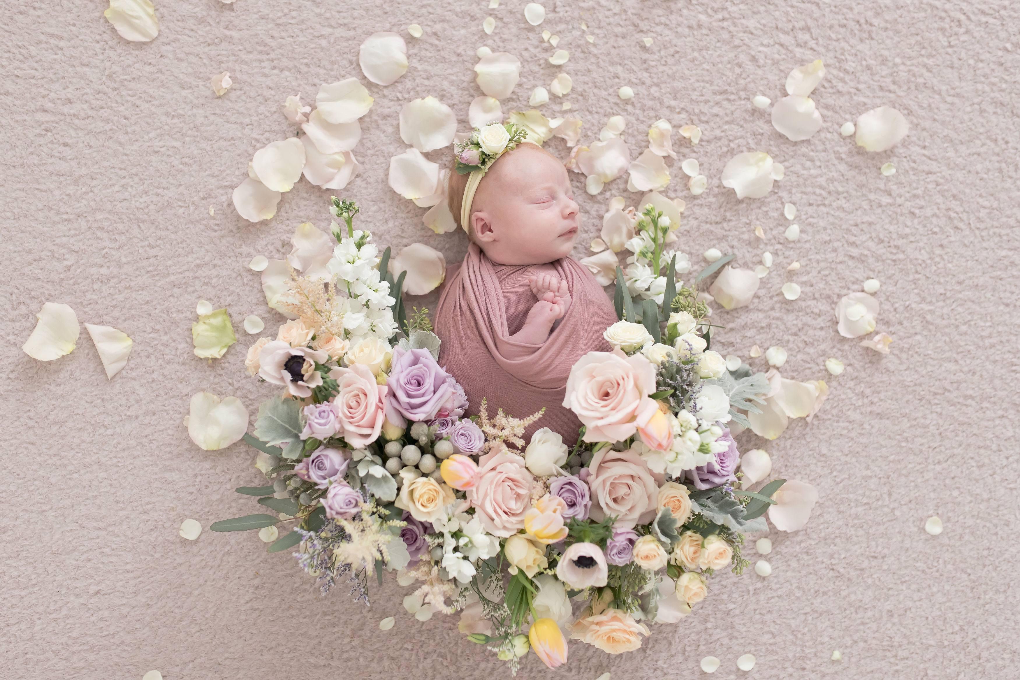 Boho floral newborn photoshoot with our 2.5 day old baby girl! Styled newborn photoshoot inspiration with Mom, Dad, Baby and our Pup Cashew!